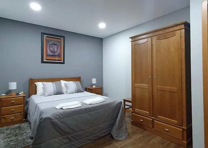 Quinta Da Bandeira - Casa De Ferias No Douro Semesterbostad