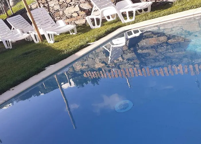 Quinta Da Bandeira - Casa De Ferias No Douro Semesterbostad *