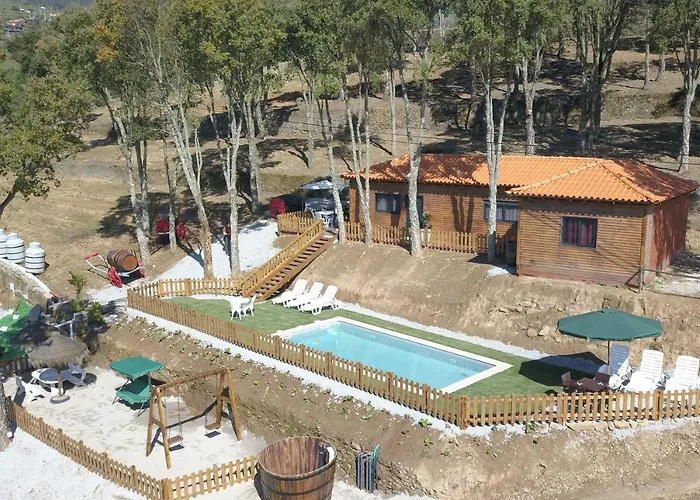 Quinta Da Bandeira - Casa De Ferias No Douro Martir