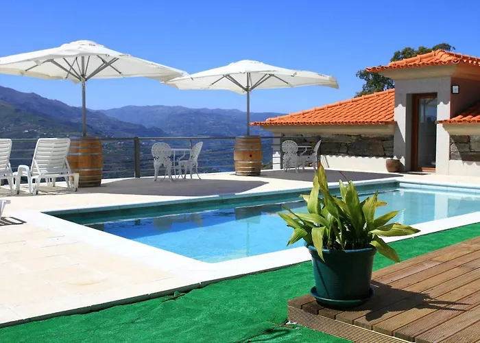 Quinta Da Bandeira - Casa De Ferias No Douro * Martir