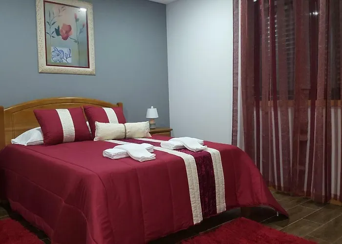 Quinta Da Bandeira - Casa De Ferias No Douro *